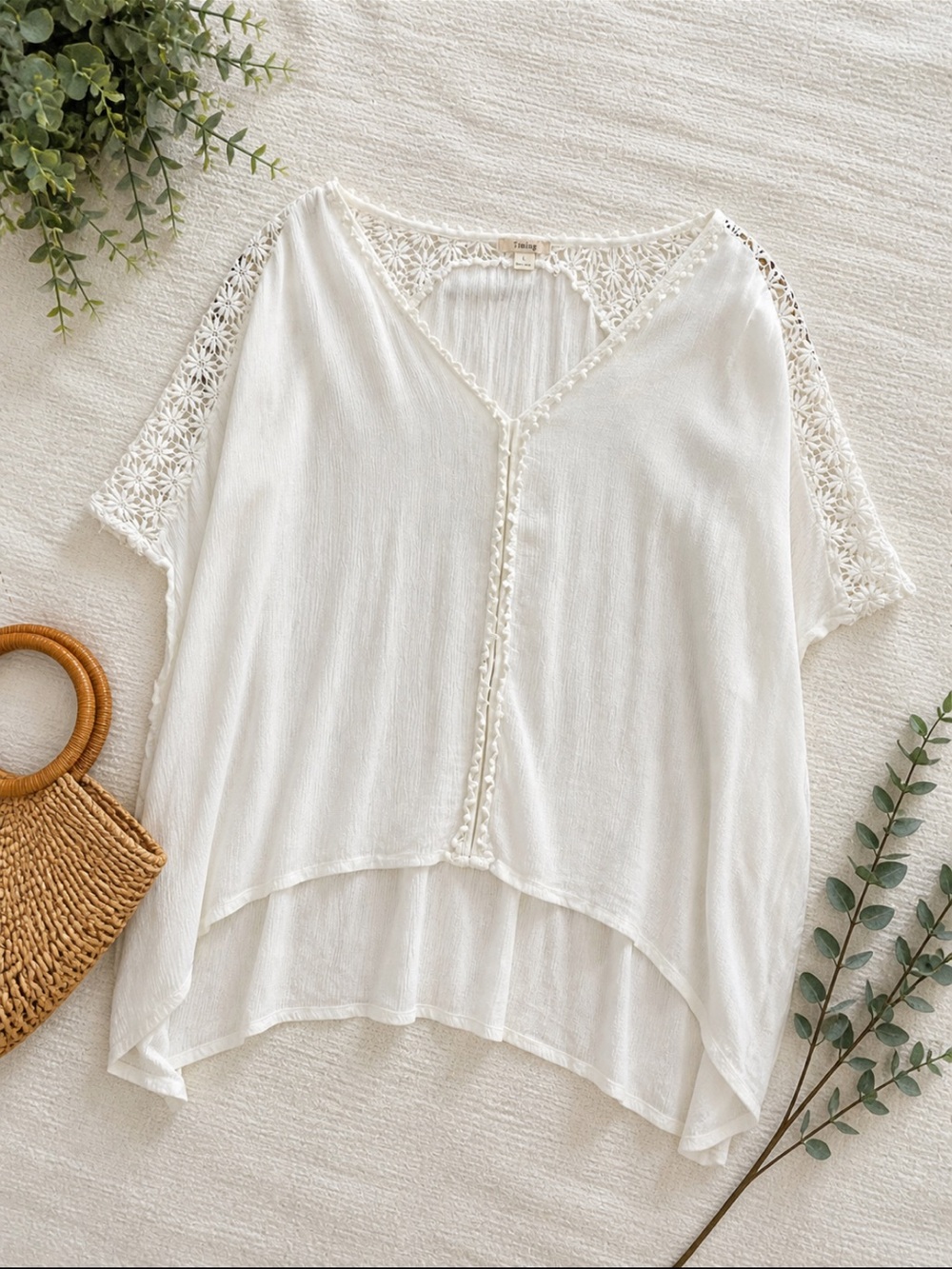 Timing White Crochet-Trim V-Neck Tunic Top